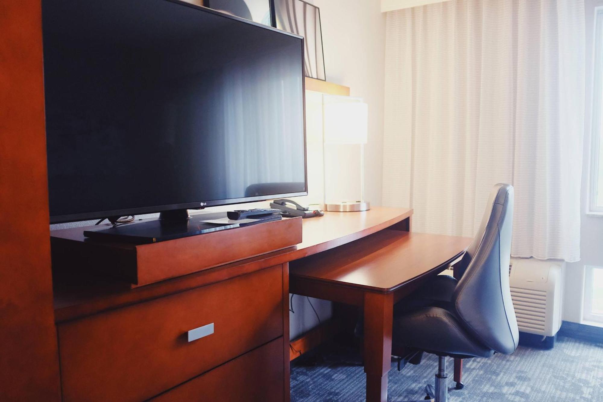 Courtyard By Marriott Owensboro Hotel Room photo